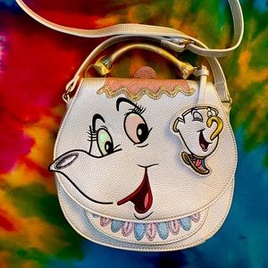 Danielle Nicole Mrs. Potts Crossbody Bag
